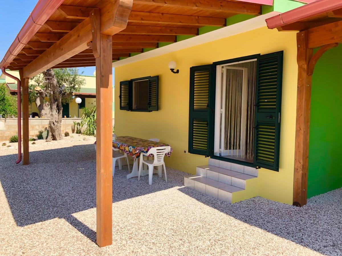 Villette Vacanze - Vie Russe Marina Di Pescoluse Εξωτερικό φωτογραφία