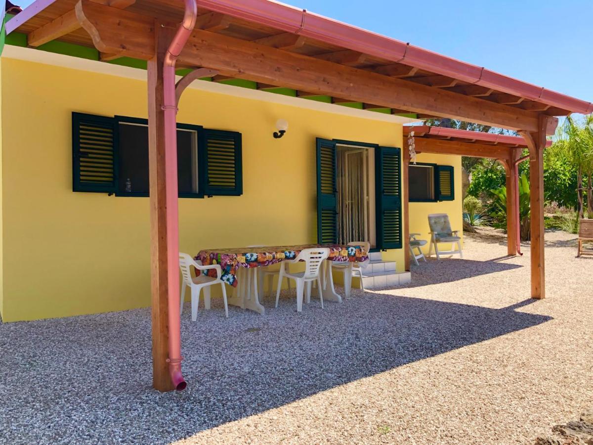 Villette Vacanze - Vie Russe Marina Di Pescoluse Εξωτερικό φωτογραφία