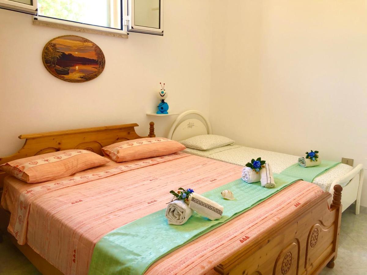 Villette Vacanze - Vie Russe Marina Di Pescoluse Εξωτερικό φωτογραφία